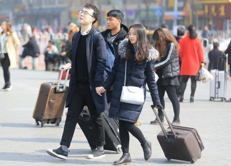 高校|开学不久就放假,全国高校放假时间出炉,都是大学为啥差距这么大