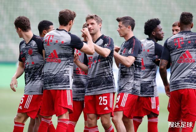 『德甲』1-0！五大联赛首个冠军诞生！他们豪取德甲八连冠，7.5亿豪阵狂欢