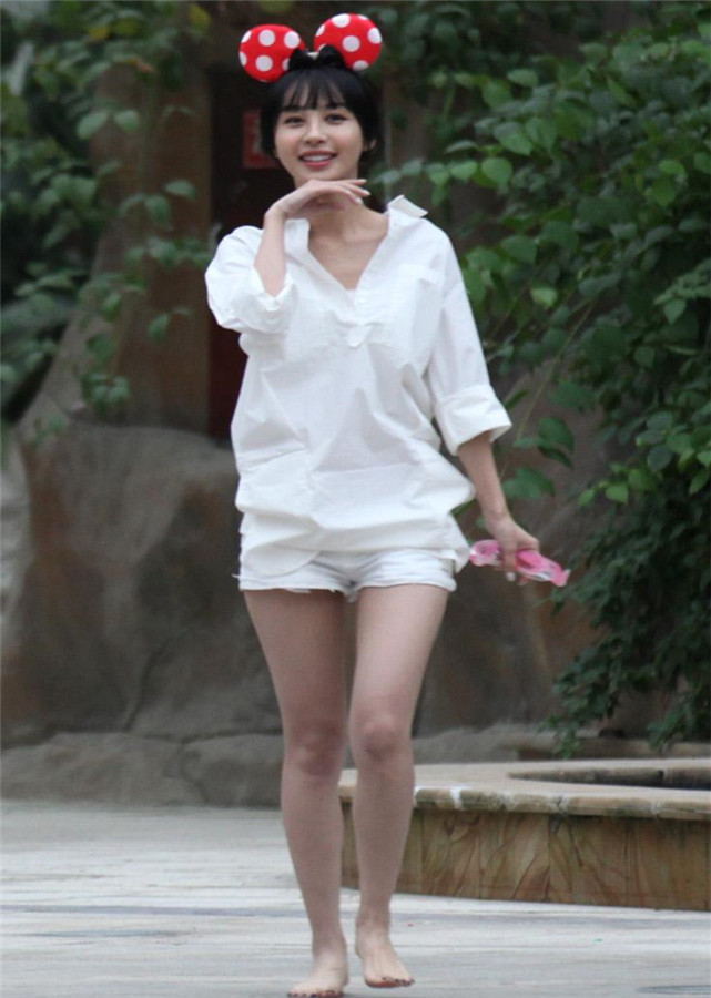 黄晓明|黄晓明的四任前女友，各个倾国倾城，最终却都输给了她！