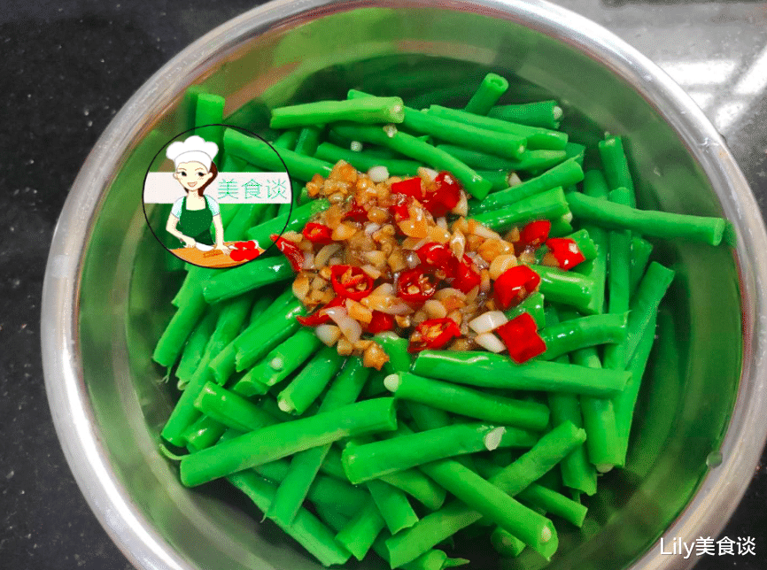 豇豆|7月，遇到这菜我必买，一斤不到2块钱，脾胃虚弱、食欲不振要多吃