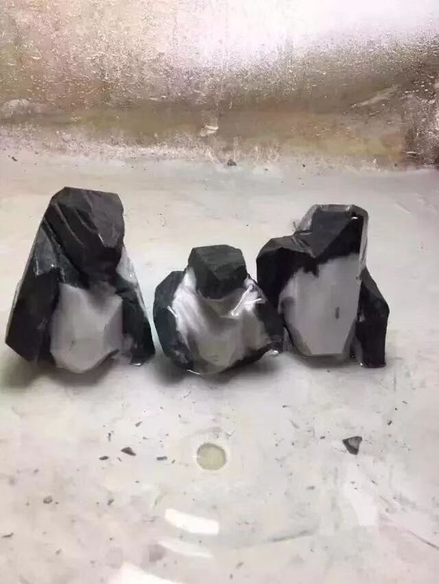 『翡翠』翡翠的俏色巧雕欣赏，变废为宝！