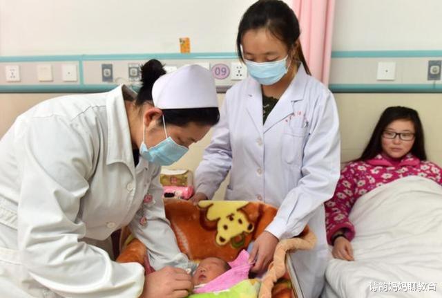 大学|儿子600分考上医学院,可录取的专业很“尴尬”,父亲:咱复读吧