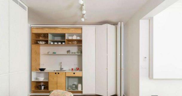 为什么有钱人厨房不装推拉门？头次见这种设计，真后悔我家才知道