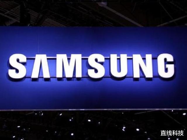 小鹏汽车|三星S30颜值出彩！摄像头可伸缩加超级溢满屏，iPhone还香吗？