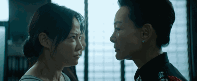 谭卓|败给周冬雨，她仍是我眼里的年度最佳