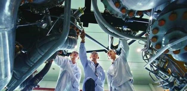 火箭发动机|中国一举攻克世界难题，成功登上“热搜榜”，外媒：拦不住中国了