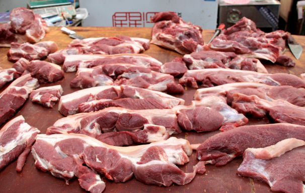 猪肉|8个国家不再向中国出口猪肉，中国猪肉涨价怎么办？俄：有难同当