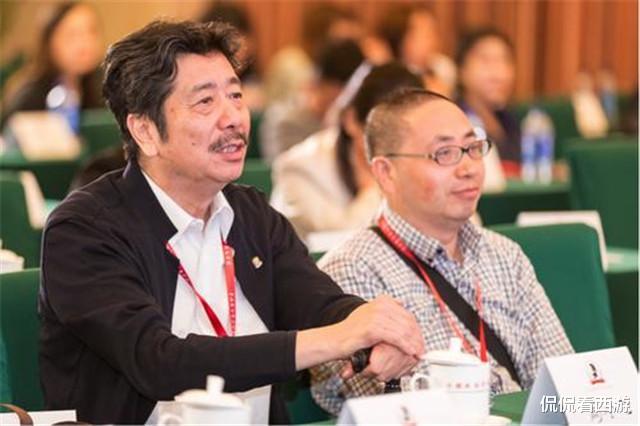 鲁迅|鲁迅长孙,完美复制爷爷长相,曾经穷到卖爆米花,如今风光无限