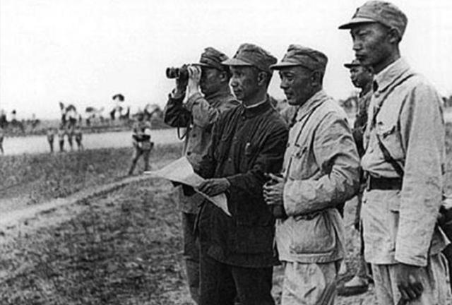 「粟裕大将」他是华野十纵司令,牺牲时为何秘密下葬?13年后真相揭开让人泪目