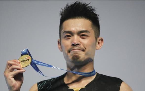 【林丹】作为军人球员,林丹是什么级别?工资待遇如何?