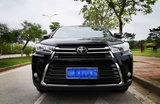 大众途昂：30万提了辆汉兰达，2个月后再开朋友途昂，车主：对比后差距明显