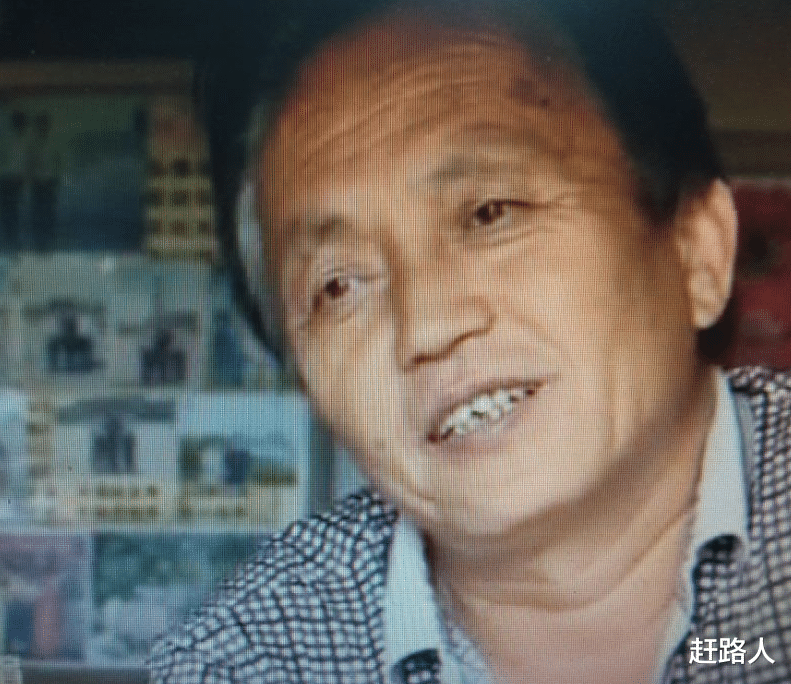 『朱之文』朱之文被踹门上热搜，村书记实话实说，曝出村民对朱之文的真实评价