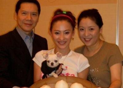 周星驰■向太：我们跟这么多人都好，怎么就遇到周星驰和张柏芝两个白眼狼