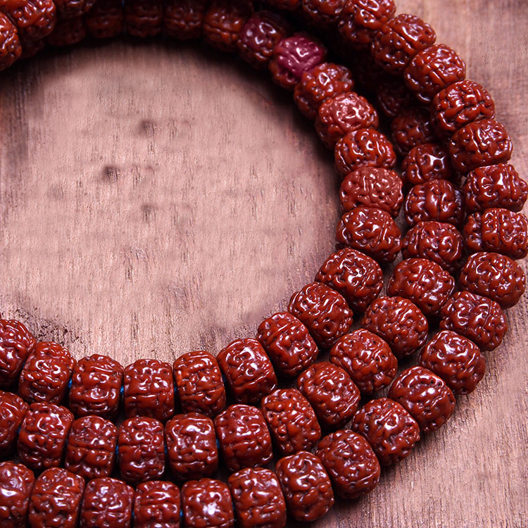 [核桃手串]盘点一下最适合新手入门盘玩的三种文玩手串，少走弯路不迷茫！