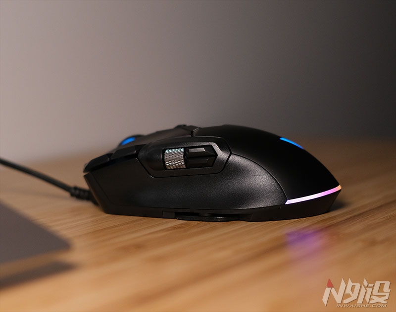 芯片|可变指托模块 雷柏V330游戏鼠标开箱图赏