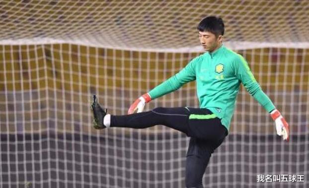 北京国安|早上十点，北京国安调整计划浮出水面，球迷呼吁：邹德海不能走