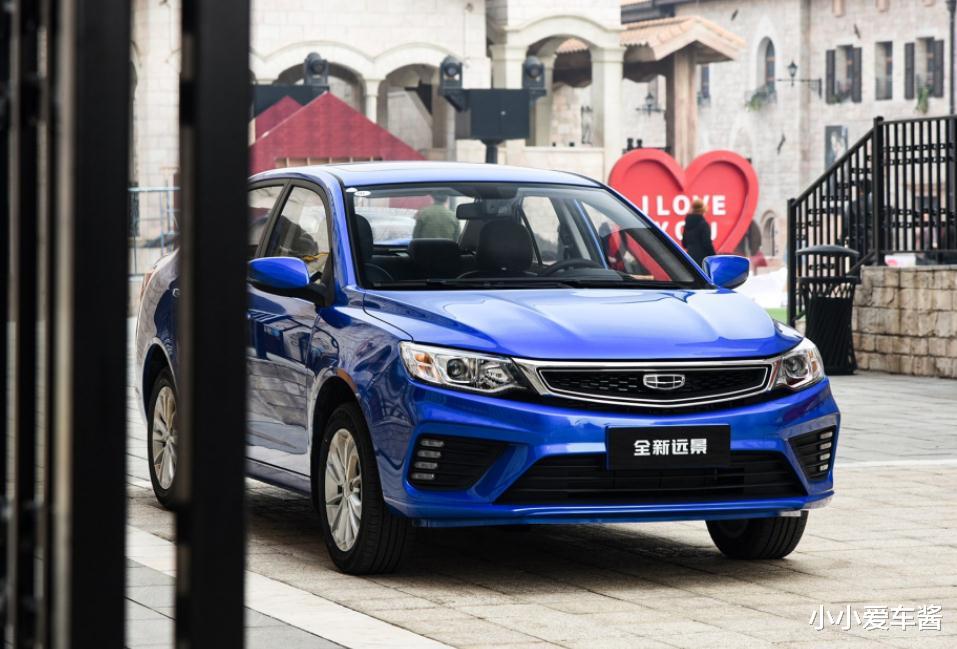 吉利远景@吉利持续发力,2020款远景比帝豪帅气,百公里5.8个油,4.99万起