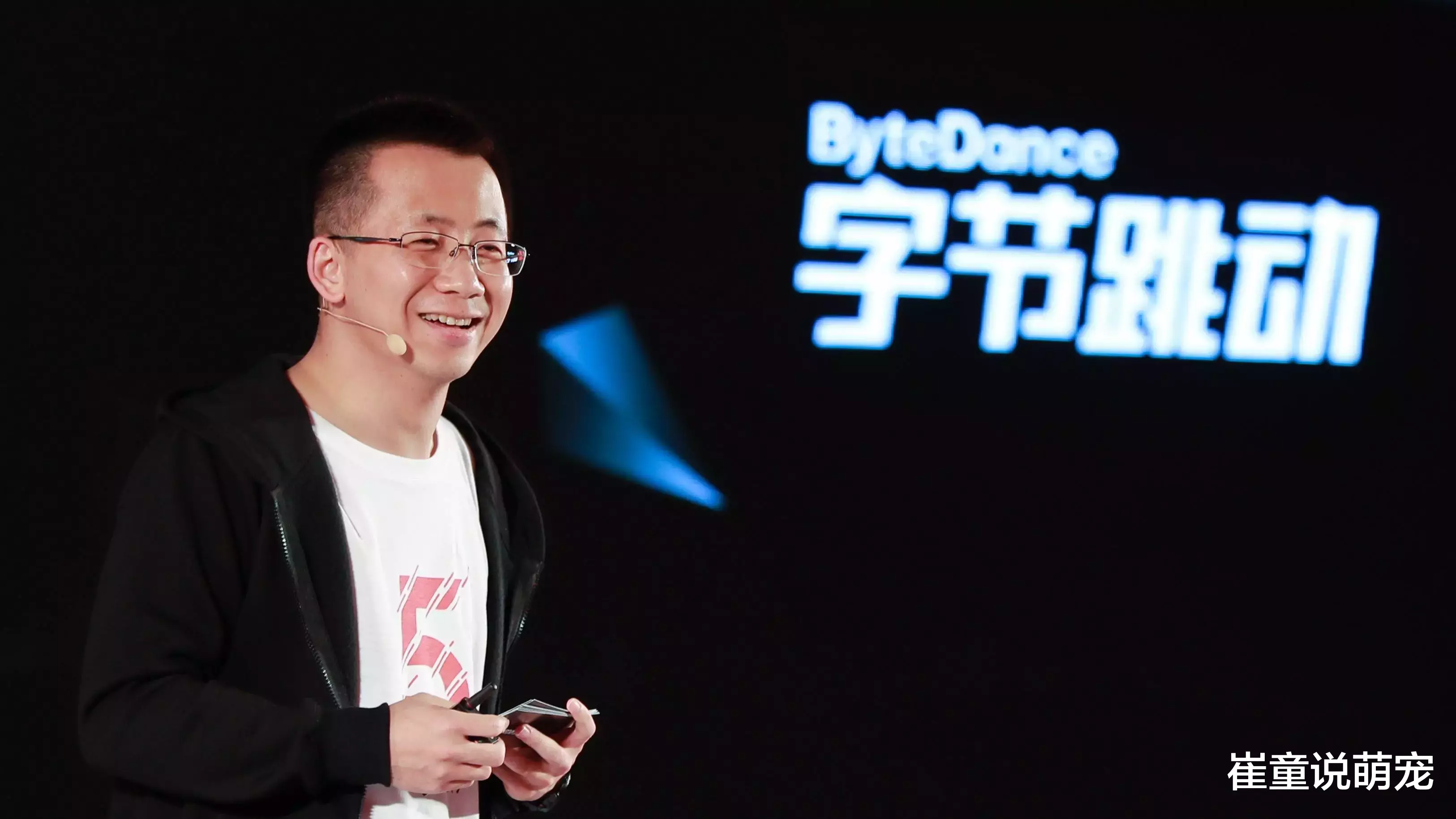 谁才是真正“白手起家”的大佬？并不是首富，而是这三位，网友：佩服