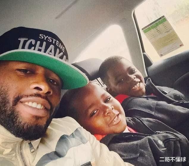 |心寒！非洲“大衣哥”为了养活自家400名穷亲戚，自称不敢退役