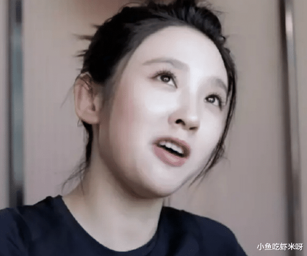 唐艺昕|唐艺昕为了减肥有多拼，两个多月不吃米饭，反而顿顿只吃肉