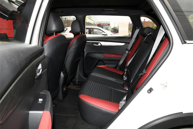 自驾|最便宜合资SUV，动力带T+独悬油耗6.3L，10.39万起售，还看探岳？