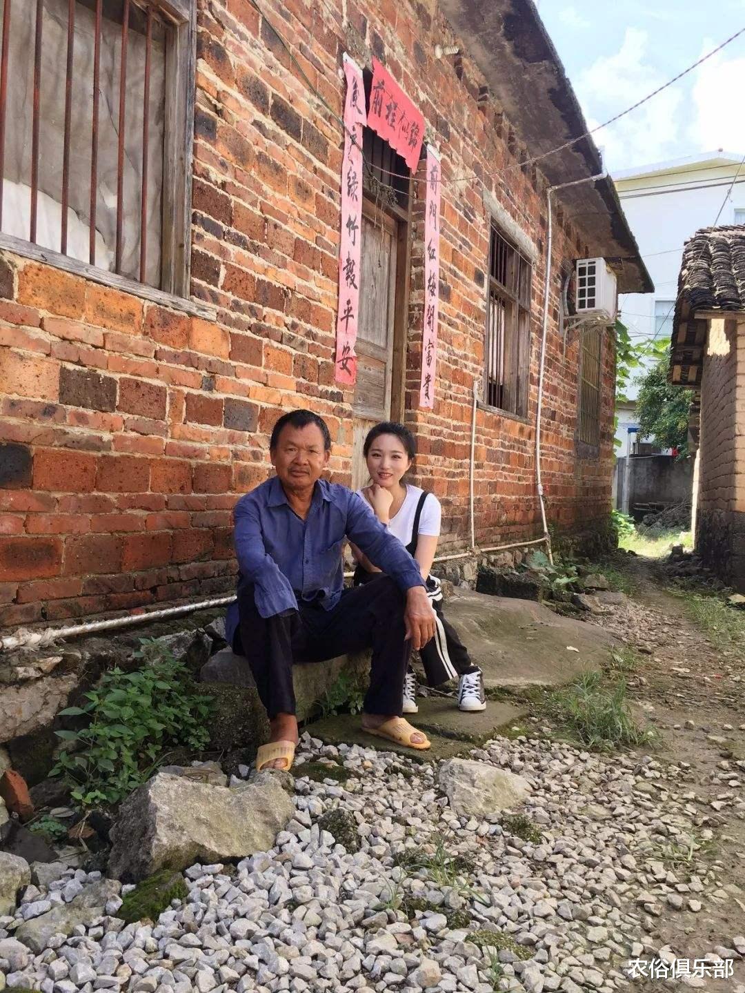 农俗俱乐部|农村笑绝户可怜，去世连摔盆的人都没有，这种习俗和观念早该摒弃