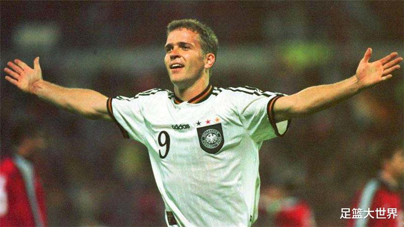 『意甲』大器晚成的米兰空霸,27岁还在意乙,30岁力压大罗巴蒂夺意甲金靴