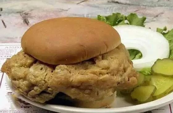 奶酪|世界上10种令人头皮发麻的疯狂食物！敢来试试不？