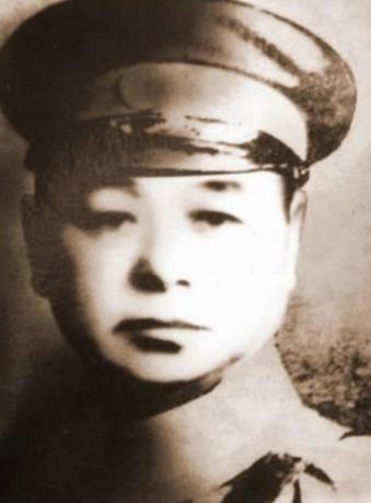 范绍增|比赌王还“牛”的范绍增,坐拥40位妻妾,享年83岁,至今未下葬