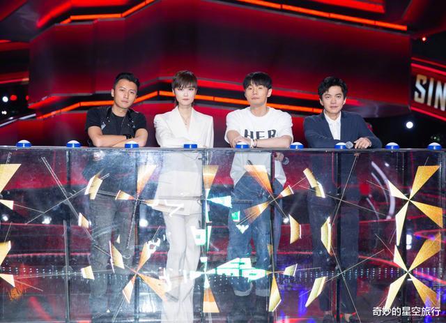 李宇春|《好声音》导师“大换血”!那英缺席,李宇春被质疑资格不够
