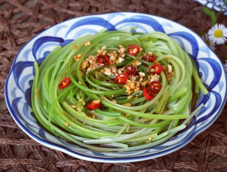 食材：铁是鸡蛋的2倍，钙是猪肉的3倍，我遇到从不手软，鲜嫩脆爽营养好