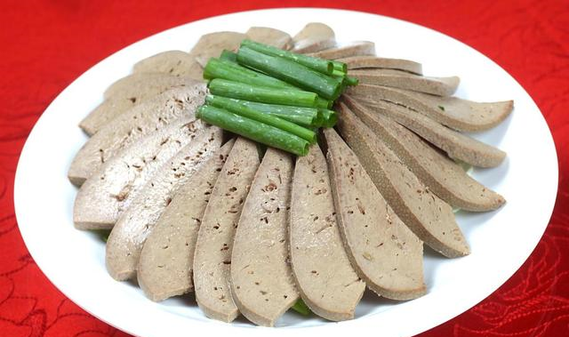 甘油|高血脂者，少碰5物，多饮4水，有助“甘油三酯”慢慢回归正常