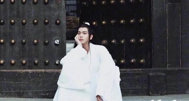 李沁|《雪中悍刀行》一口气官宣30几位“主演”，打破行规创造新纪录