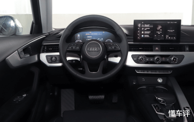 『奥迪A4L』全新奥迪A4L，不香？20多万就开回家，比3系还火，年销16万台