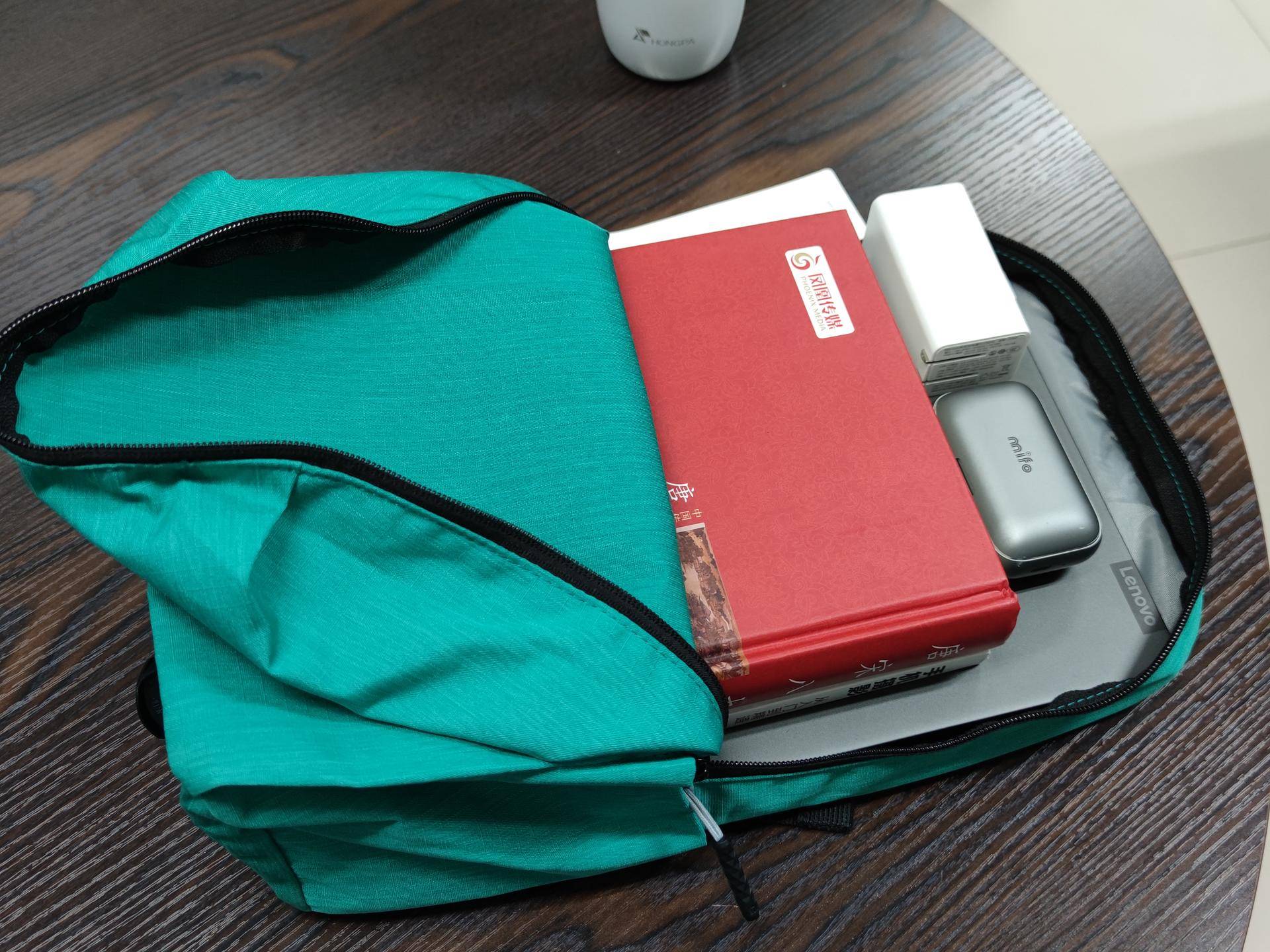 小米科技|小米小背包轻体验：多彩配色&简约设计，三款总有适合你！