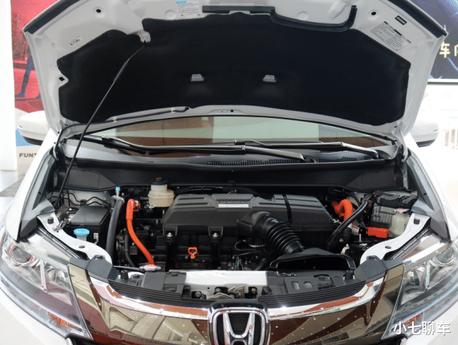 本田奥德赛|本田最大气的家用MPV，配头等舱座椅，百公里油耗5.7L，长近4米9