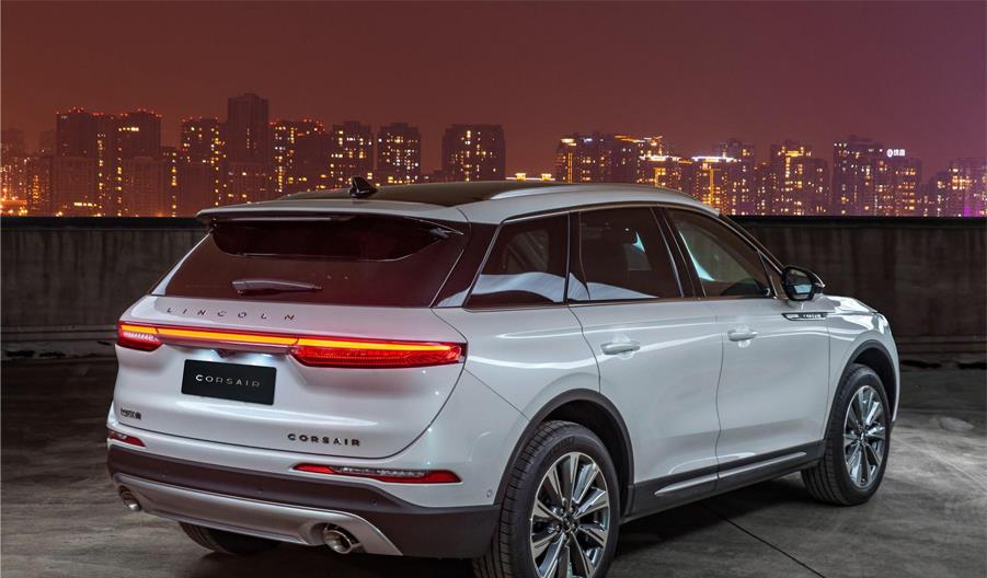 [林肯]真正低调的“静谧王”，配双层隔音墙，高速从未飘，开它比Q5舒服