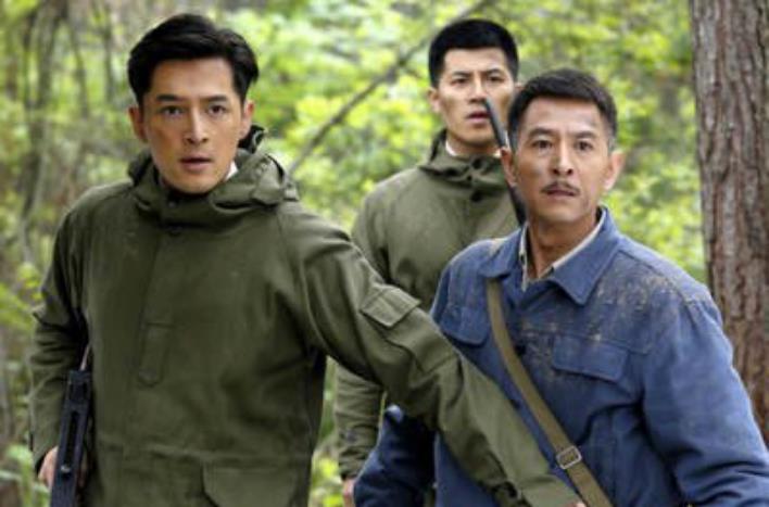 影帝@哥哥凭《伪装者》走红，弟弟拿下东京影帝，这对亲兄弟太低调了！