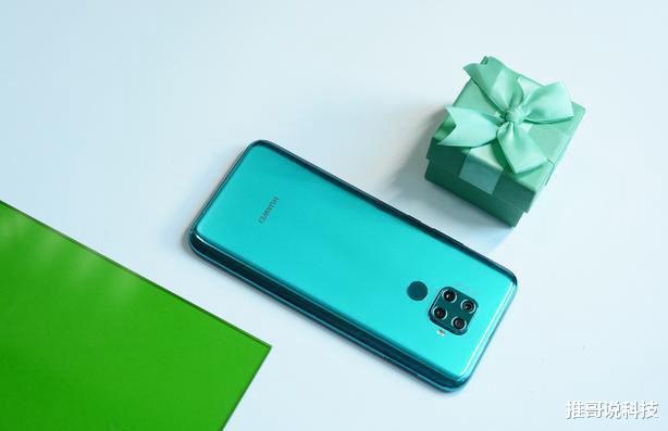 [mate20]?华为良心了，“廉价Mate20”跌至1299元，四摄+挖孔屏！