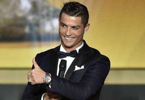 梅西|33岁巨星被开7.5亿合同！曼城为梅西最后一口价，C罗又酸了