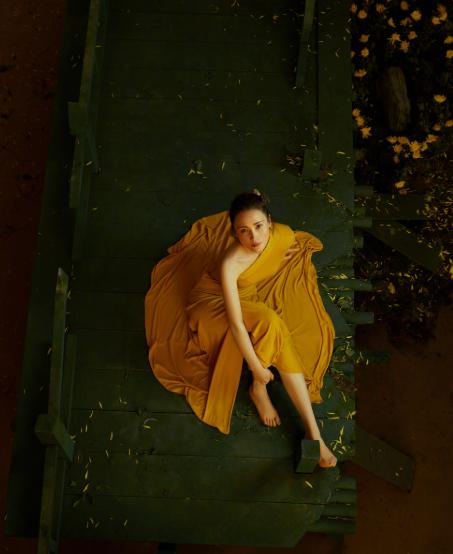 #蒋勤勤#求蒋勤勤快放弃刘海吧,这种眉上刘海,她真是驾驭的不咋地