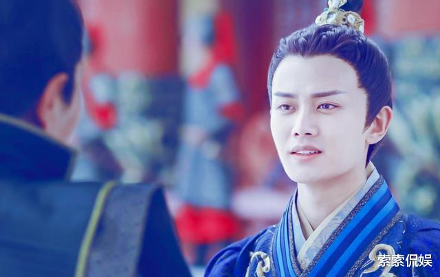 聂欢|原先不懂任嘉伦为何非聂欢不娶，看到她学生照后，瞬间明白了