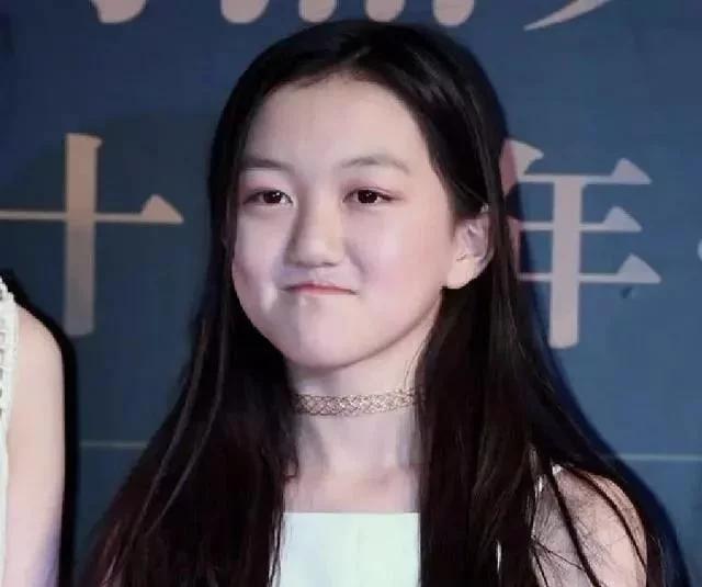 张柏芝|王菲女儿偶遇张柏芝,脱口而出叫了这么个称呼,网友:真会喊人