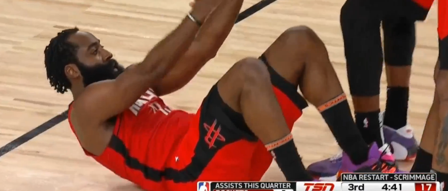 詹姆斯·哈登|威少10＋9半场打卡，第一超巨哈登单核大战总冠军，一波流轰21＋10