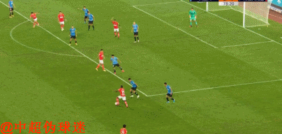 青训|恒大青训拯救卡纳瓦罗：19岁青训小将登场仅1分钟就送关键传球