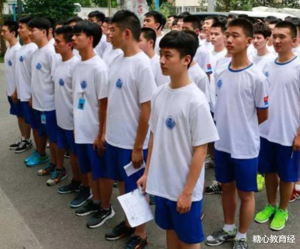 中小学|中考出分后，学生的高中怎么选？现在看这3点还不晚