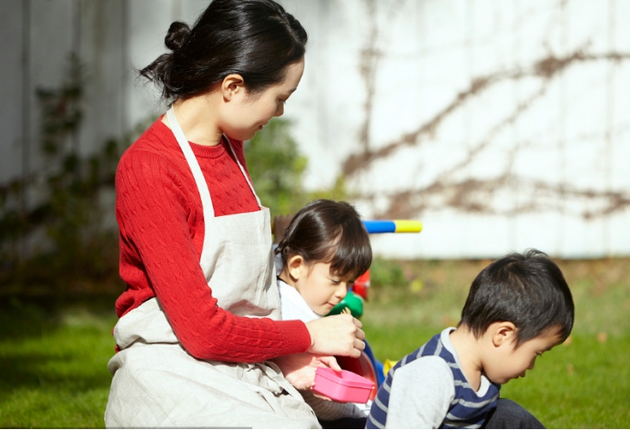 日本|日本美女嫁到中国，生娃之后不带娃，婆婆：不敢让她带啊！