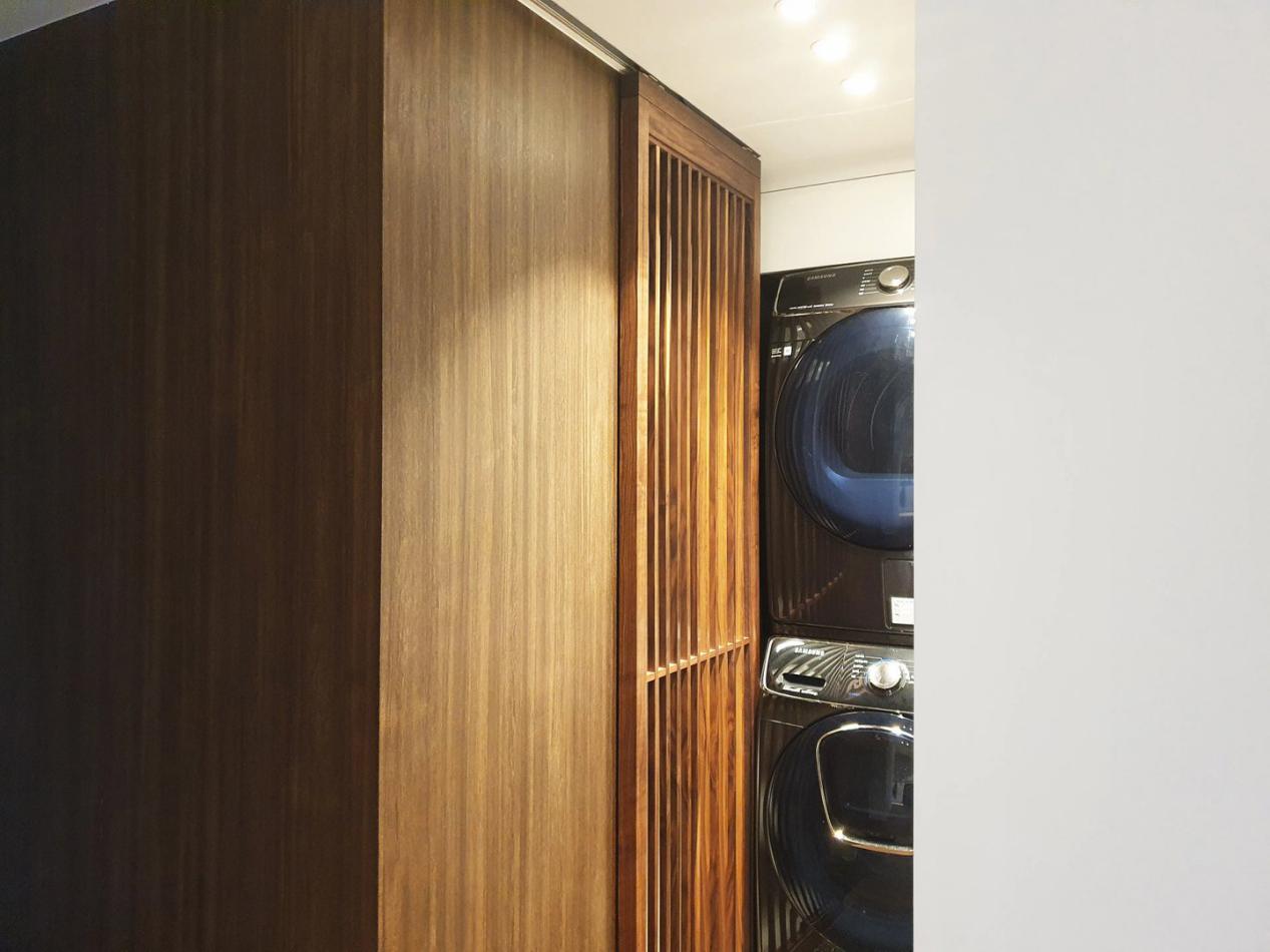 |她家仅56㎡小户型，客厅沙发一直做到卧室，难怪亲朋都“稀罕”