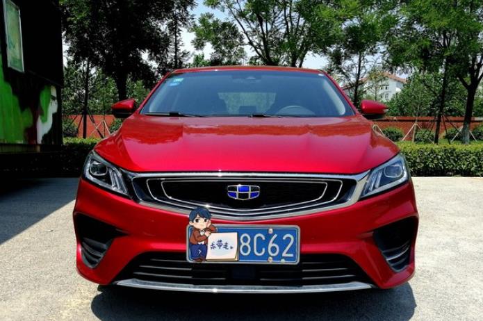 吉利缤瑞@花9万提辆吉利缤瑞值吗？行驶8000公里后，车主憋了几句话想要说