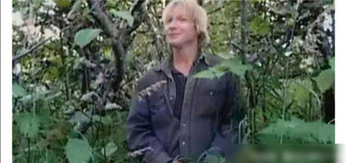 艾米|他和熊亲密生活11年，却被熊活活吞掉，生前六分钟录音至今遭禁播